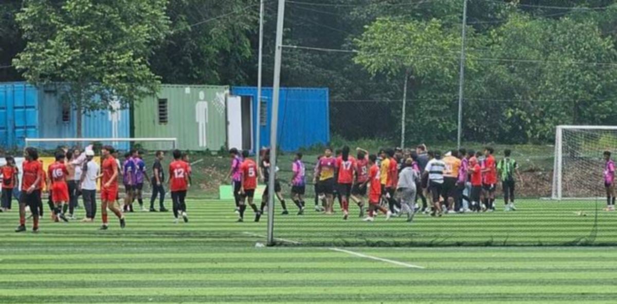 tazwid's tweet photo. Jangan sekadar ada sahaja tapi tiada faedah jangka panjang kepada player.. Baik kepada kelab persendirian dan liga organiser...

#grassrootsfootball 
#bolasepakmalaysia https://t.co/yIMcyqDiE4