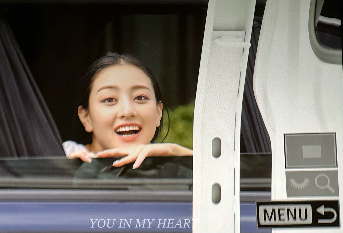 230820 인가 퇴근

✌🏻✌🏻✌🏻

#TWICE #트와이스 #JIHYO #지효  #ジヒョ #KillinMeGood #ZONE