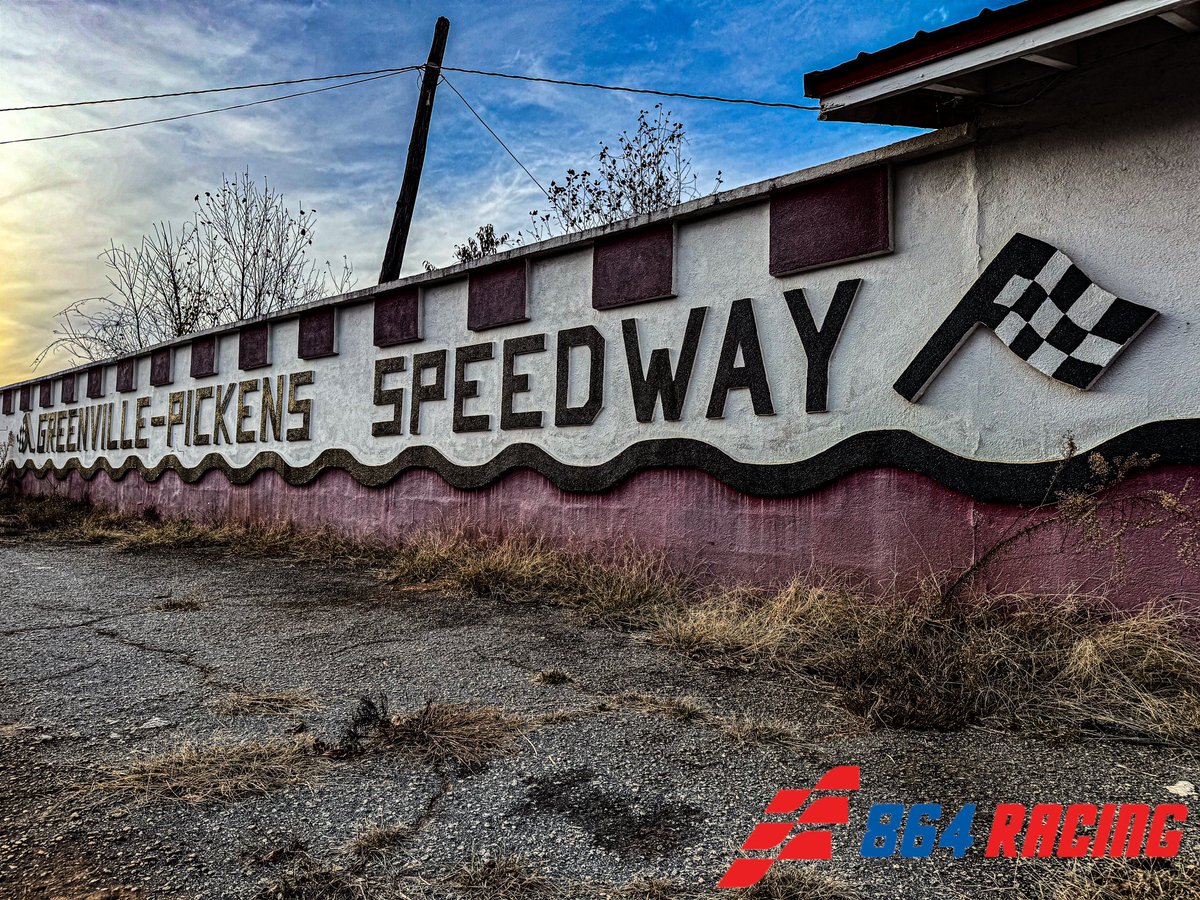 This isn’t goodbye…it’s see you later 🏁

I thank everyone for fighting for this track tonight, it needs your support now more than ever. 

Keep fighting for @GPSspeedway1 so it isn’t a #LostSpeedway 

#NASCAR | #NASCAR75 | #GreenvillePickensSpeedway