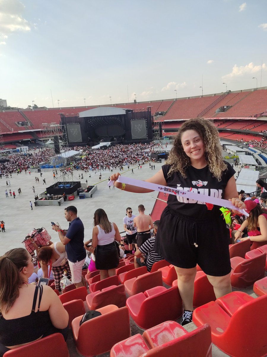 naosoouobrigada's tweet photo. Eu to sem palavras!
Obrigada Deus por me permitir viver esse momento.
A Angélica de 12 anos está muuuuitooooo feliz!
MEU RBD ESTÁ VIVO!!!!! #RBDTour2023 #rbdsp https://t.co/STD51jviOz