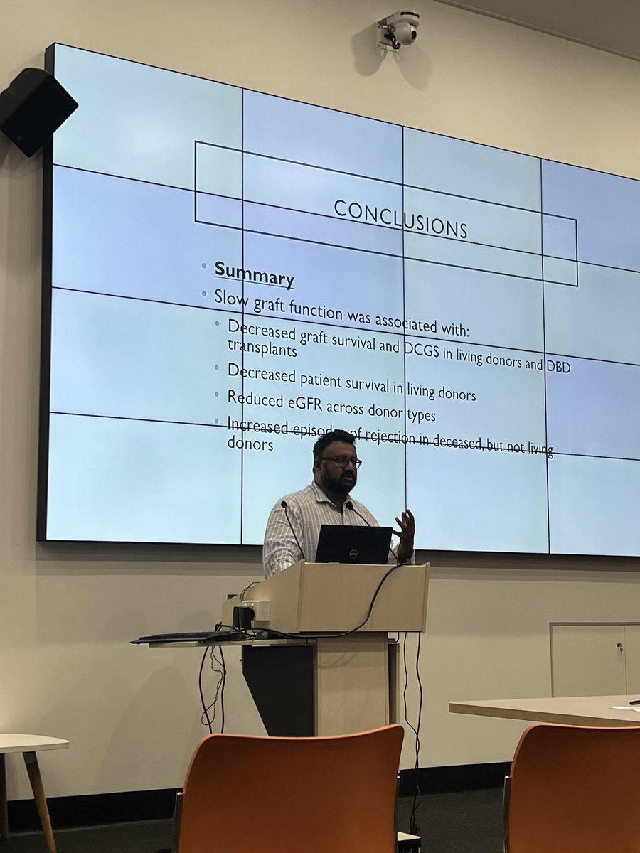 Great talk by @KVenkataraman_ at the @CentralAdlLHN Nimmo Prize presentations 👏 Slow graft function in #kidneytransplant matters and predicts long term patient outcomes