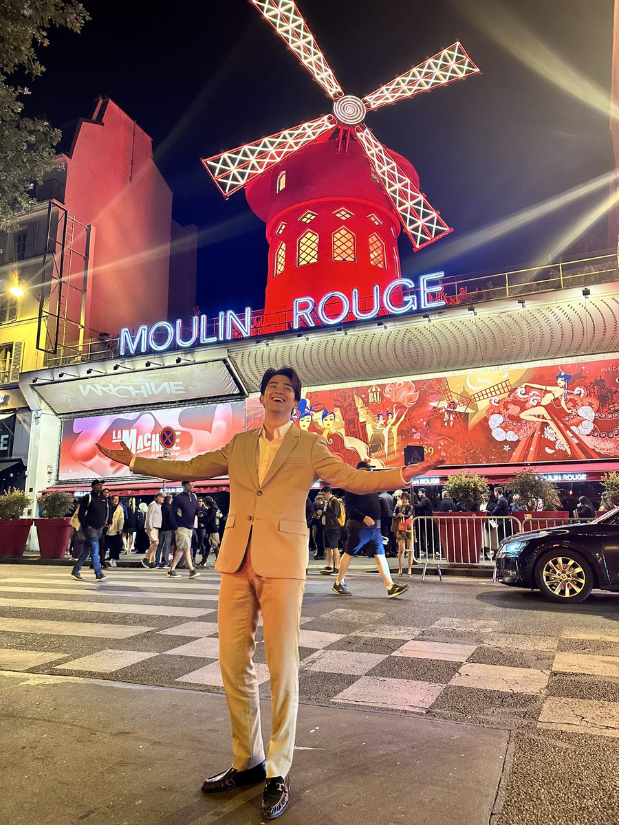 kai_shouma's tweet photo. 26歳になりました。
いつも応援してくださりありがとうございます。これからもよろしくね☺️

まだまだ大人になりきれぬところばかりですが、なりたい大人の姿を探しながら、焦らずゆっくり精進していきます。

先日、本場パリのムーランルージュに行ってきました。
リアルクリスチャン写真を添えて📸 https://t.co/f89hraTdts