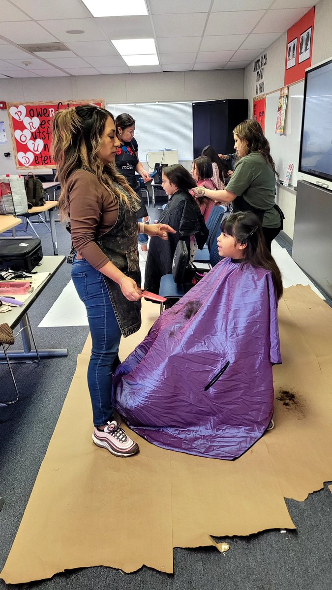 Kindness Week Day 1: Powered by Kindness! Today we had superheroes showing their kindness by making posters and telling others how SUPER they are. We also had some special young ladies receive haircuts. <a href="/Team_BCSD/">Bakersfield City School District</a> <a href="/BCSD_MTSS/">BCSD MTSS</a> #kindnessweek2023 #doitformckinleyelementary