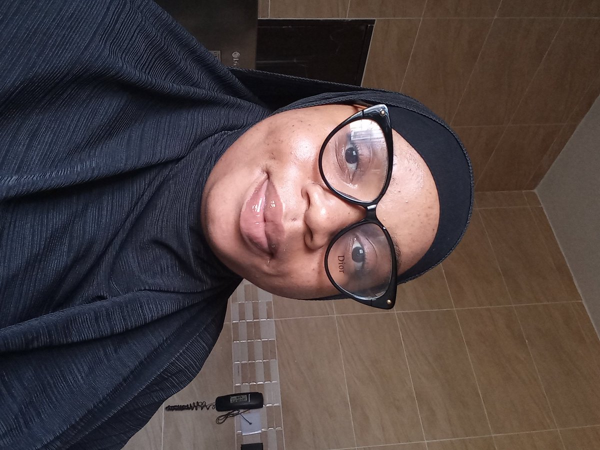 Ummammarr's tweet image. Alhamdulillah!!!  #Chapter30 🎉🎊🥰❤️❤️  Happy birthday to me...llnpp.. (Fabiayyi alai rabbikuma tukaththibani,So which of the favors of your Lord would you deny?Q53.13.)Please say a prayer for me..May Allah grant me more years in this fiduniya wal akihrah. Allah's rahma always