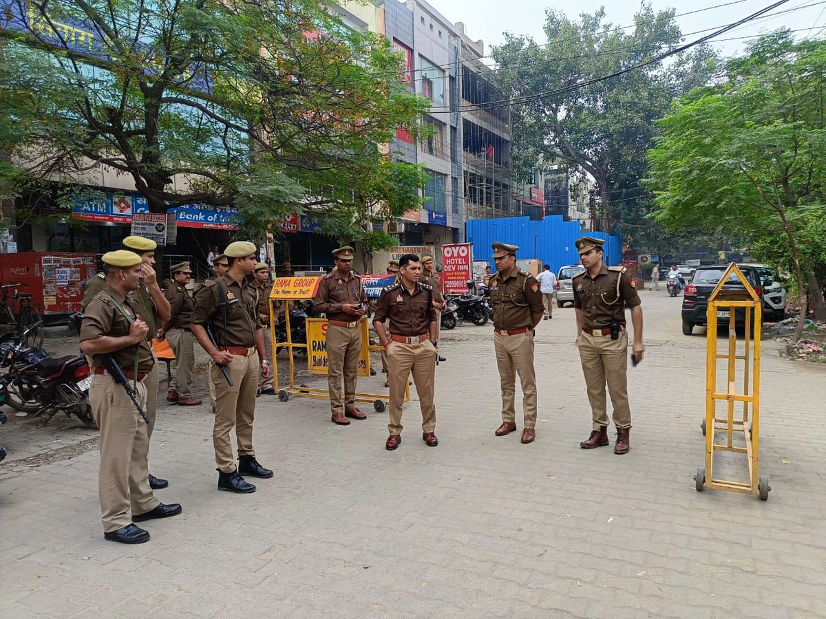 ghaziabadpolice tweet picture