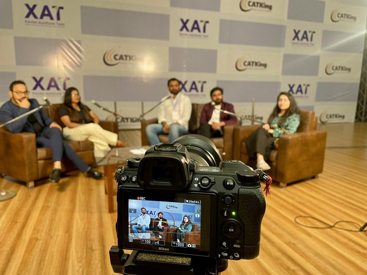 Two years back I had to struggle to present to a team of 5 in a corporate set up.

Today, I present to 5000+ on a daily basis to earn my living.

How times change!!