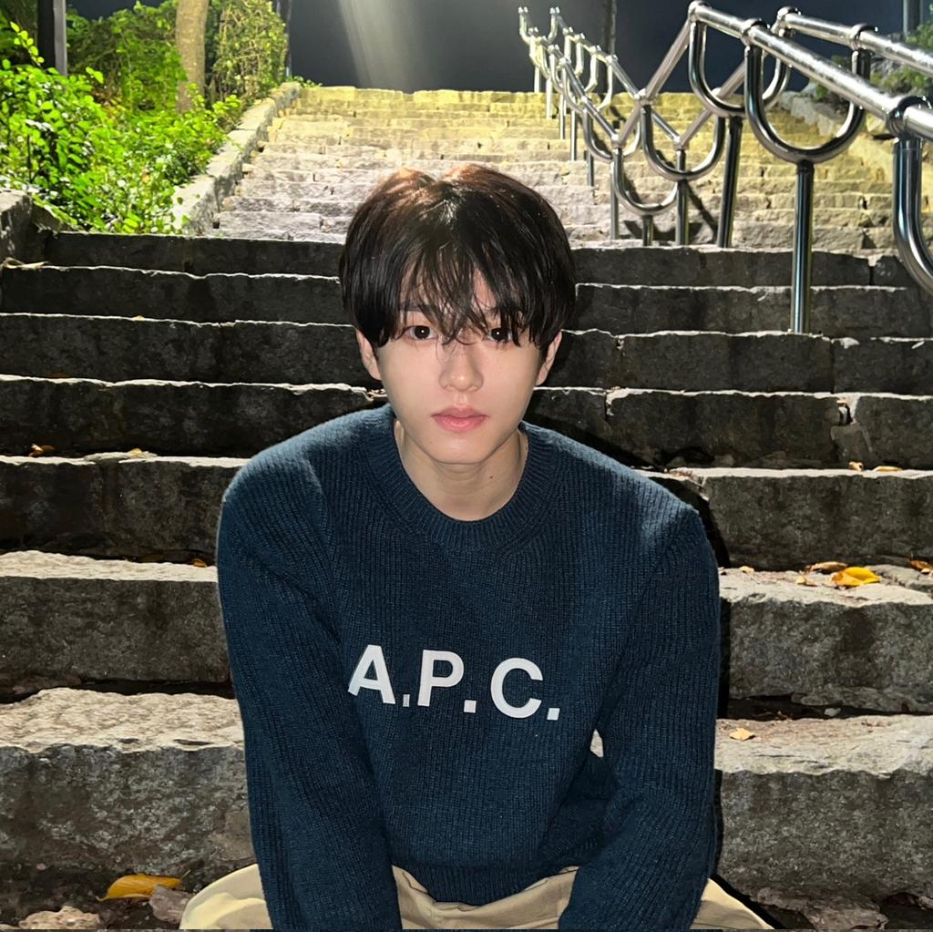 sp_dhody's tweet photo. 고스트나인 이진우
제로베이스원 김규빈
보이넥스트도어 한태산 https://t.co/OFKI9aG3Sb