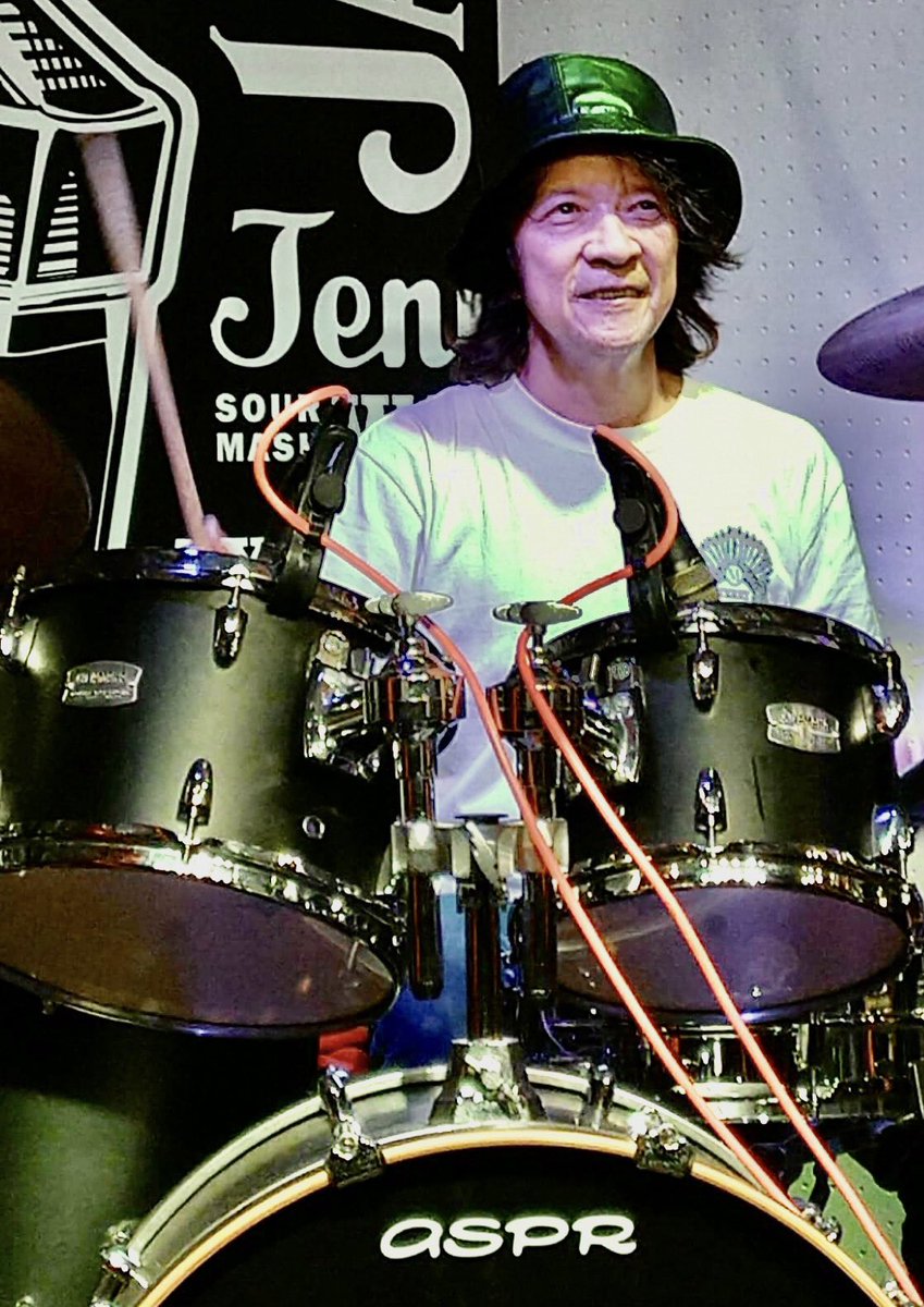 kotaro_drummer's tweet photo. オープンマイク🎤
Live at モズライトカフェ
#aspr #アサプラ #YamahaDrums #モズライトカフェ #MosriteCafe https://t.co/jpTA39CV2X