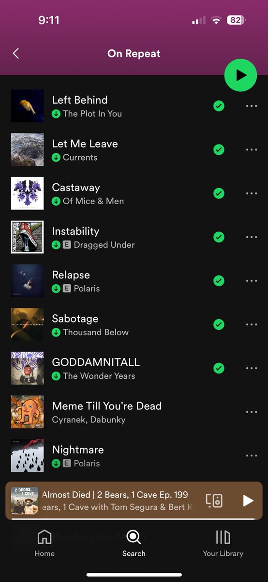 lethargicwaldo's tweet photo. Me vs my on repeat 🌝 https://t.co/suQzkTLYPf