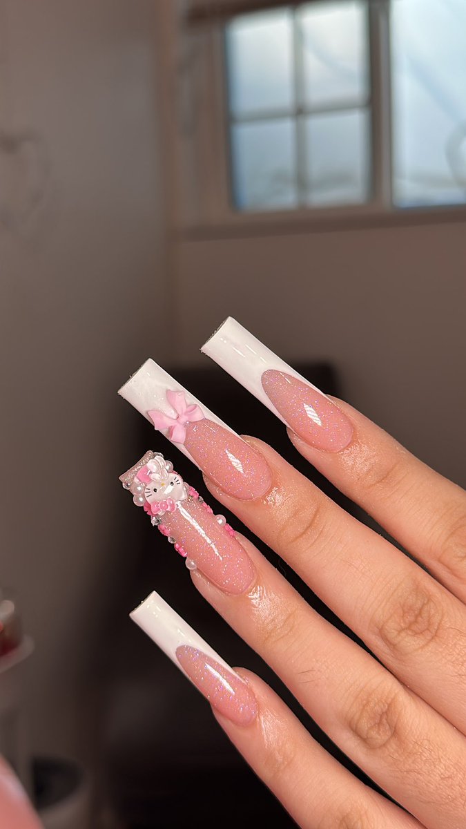 yahhknee's tweet photo. IG: nailsbyxoyanie ❤️‍🔥 https://t.co/EGYSyH2olf