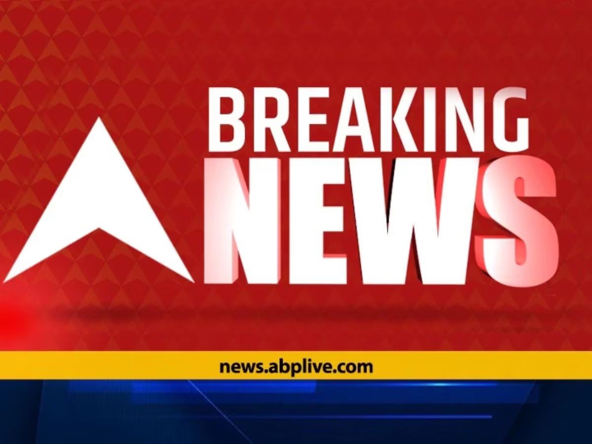 abplive's tweet image. Breaking News LIVE: 1 Dead, 26 Rescued After Fire Breaks Out At Residential Building In Delhi's Shakarpur Area

#Breaking #Shakarpur #DelhiFire 

Updates: bit.ly/3QwBlCu