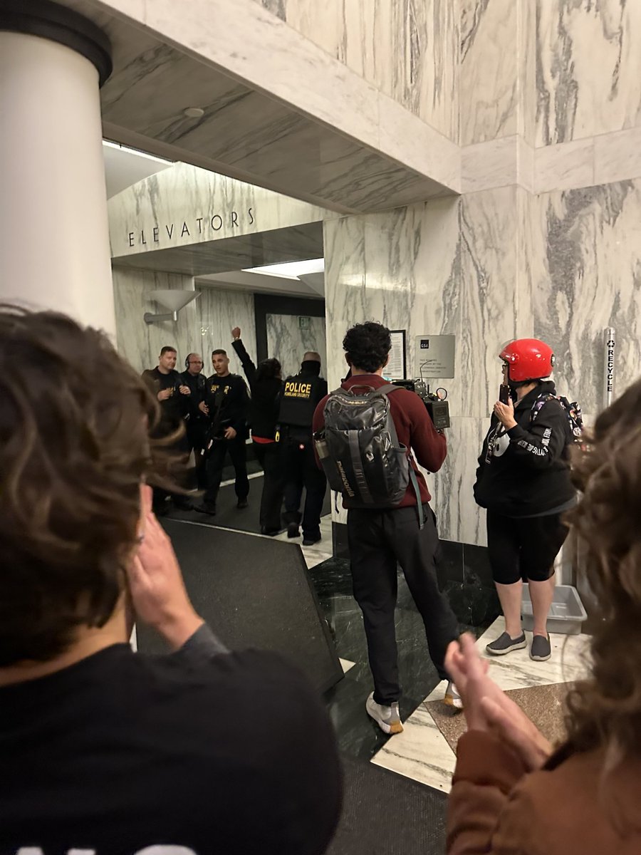 Our co-founder Cat Brooks has just been arrested at the Oakland Federal Building with her fist held high! CEASEFIRE NOW! #FreePalestine✊🏾🇵🇸