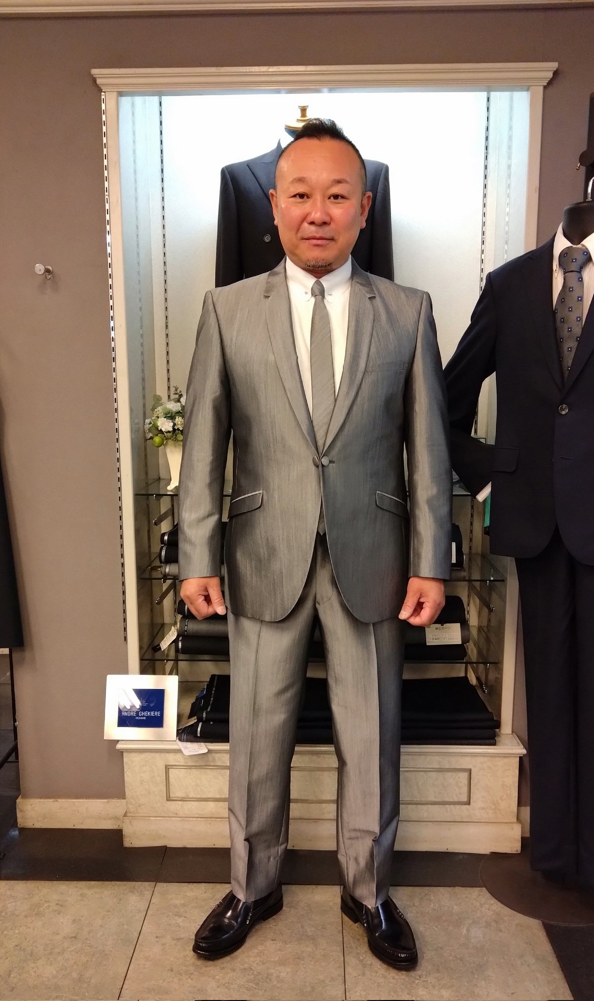 ❤️Karababaです❤️ 他の方は購入できません！！ MHスーツ 紳士服のヤマト a X: 