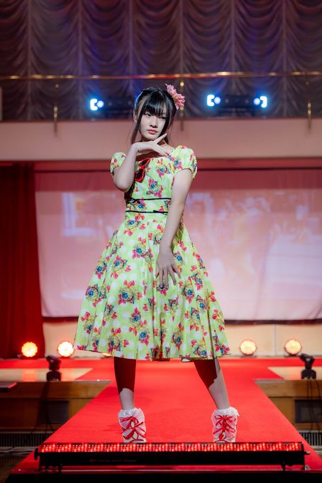 Twitterのコスプレ画像27