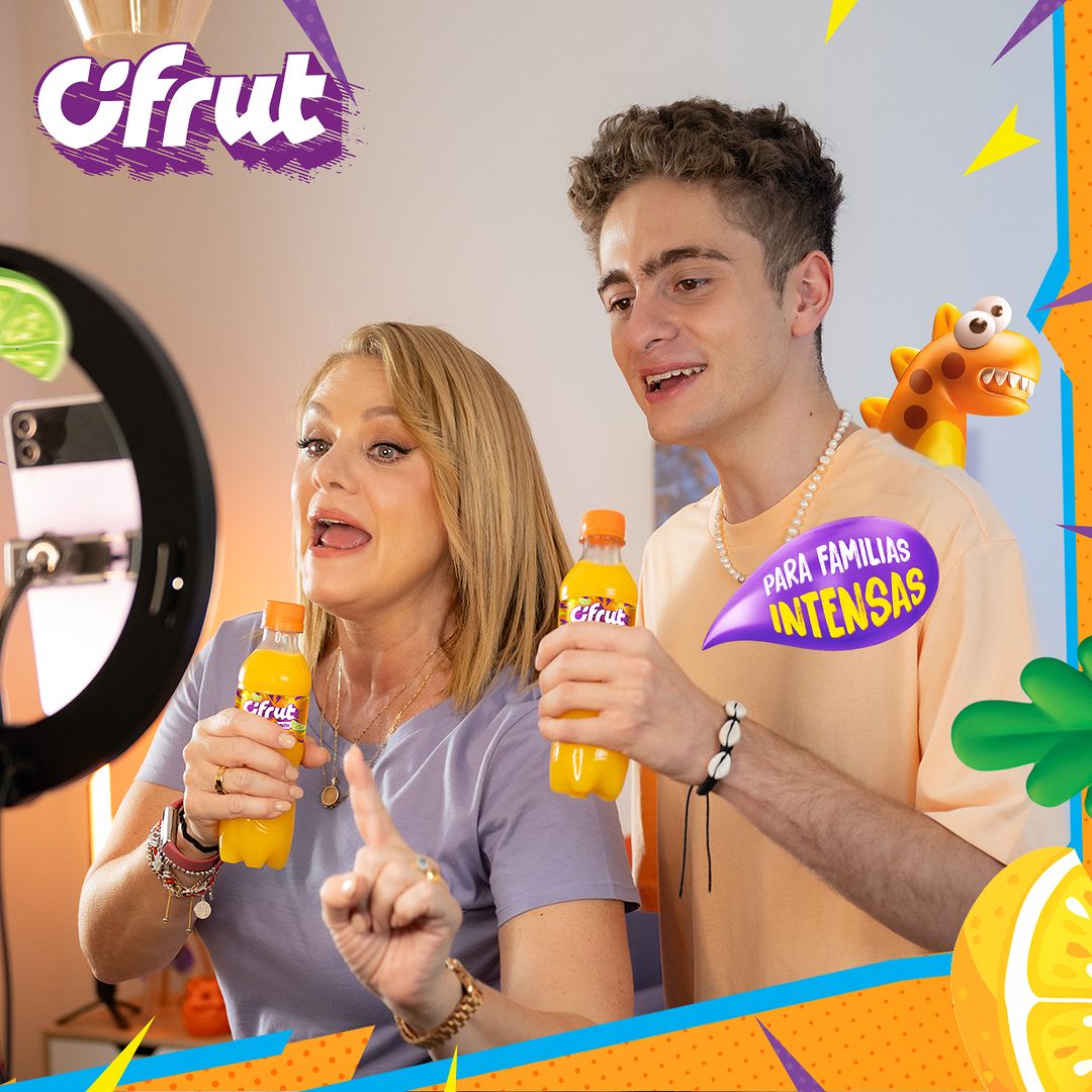 Erika Buenfil y Nico disfrutan intensamente de la música 🎸🎧 con #cifrut 🍋🍊 este post se responde con tu canción más intensa 🎛️

#erikabuenfil50
#parafamiliasintensas
#cifrutMexico

@ebuenfil