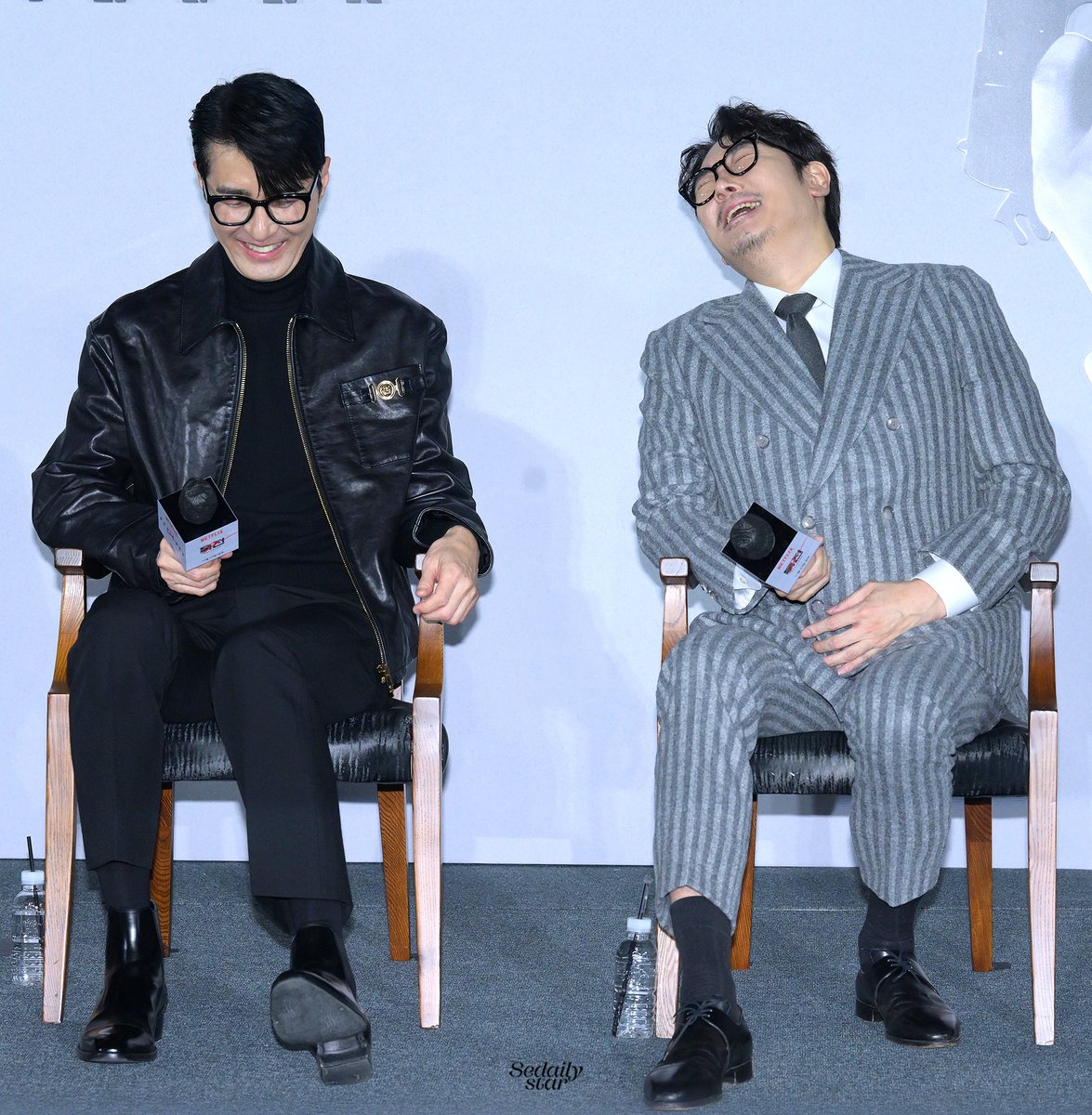 231114 독전2 제작보고회 독한 케미 보고 가세요 👍 🔗https://sedaily.com/NewsView/29X8DCMQG8/GL07… #독전 #독전2 #넷플릭스 #영화 #차승원 #조진웅 #한효주Transla...