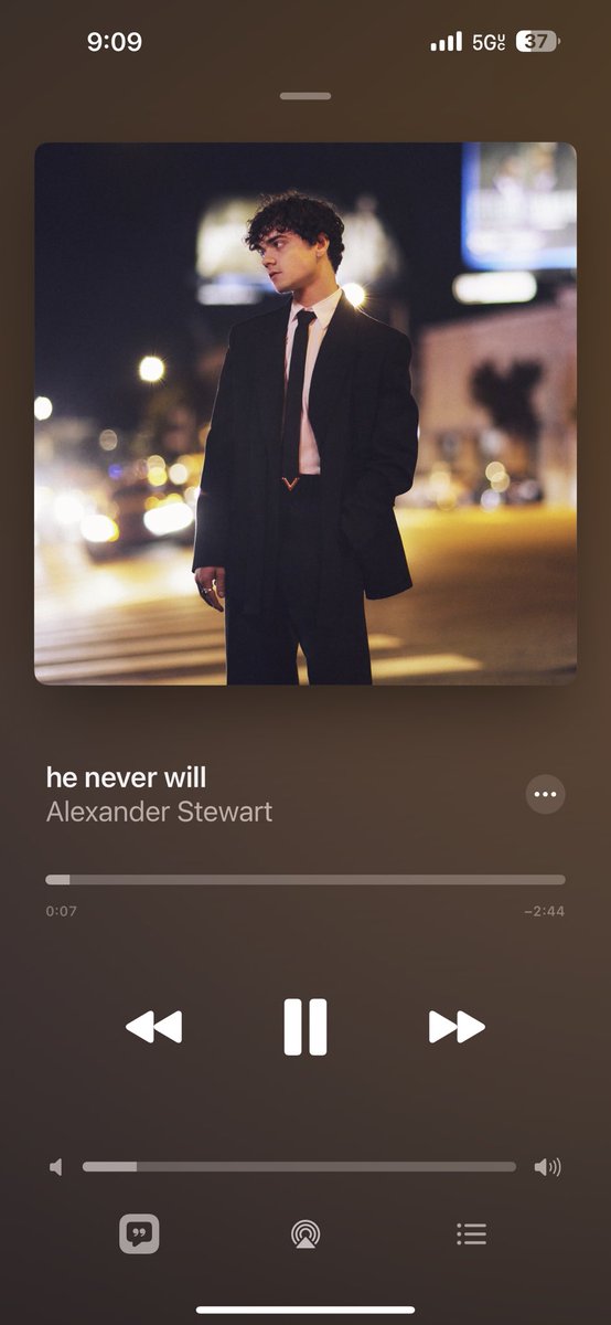 updatealexander's tweet photo. 1. bought on itunes
2. streaming on apple music
3. streaming on spotify
#heneverwill ๐ https://t.co/ozzwC1E5Nv