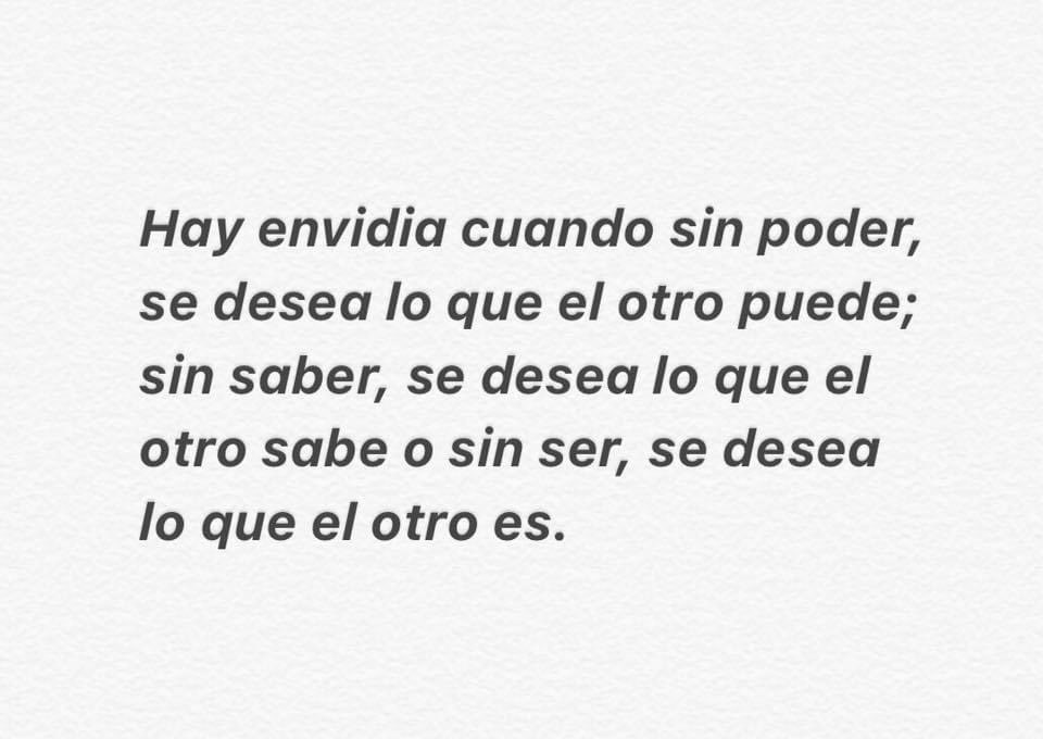 La envidia es la versión dolorosa de la admiración. Cuando sucede entre colegas, pone en evidencia un complejo de inferioridad que termina dañando la relación. La sana envidia no existe.