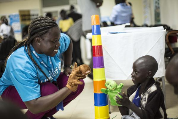Even when the context is challenging, good things can happen - congratulations to the UNICEF South Sudan team for making the first payment of a young child grant, starting small scale and with support @unicefssudan @tayllorspad @UKinSouthSudan @annastormh