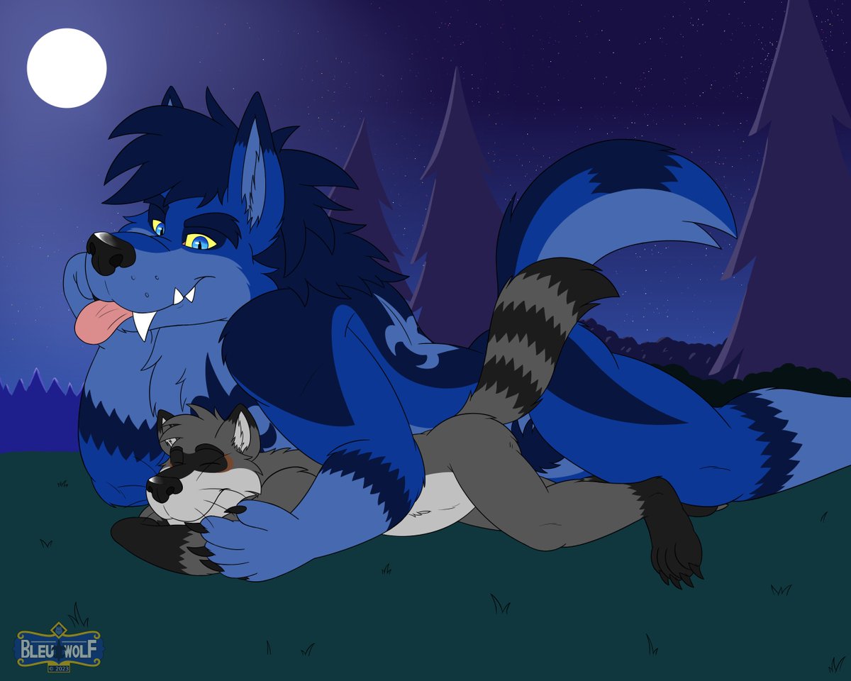 Bleuxwolf's tweet photo. ~Were Warmth~
Commission for @mixracc. Even though I've transformed into a big bad werewolf, Mixley doesn't mind being embraced into my warm thick fur. πΊπ¦
This was meant to be for Halloween but now you can say this is for this month's #Wolvember πΊ ;3 https://t.co/JuHhsfQkRC