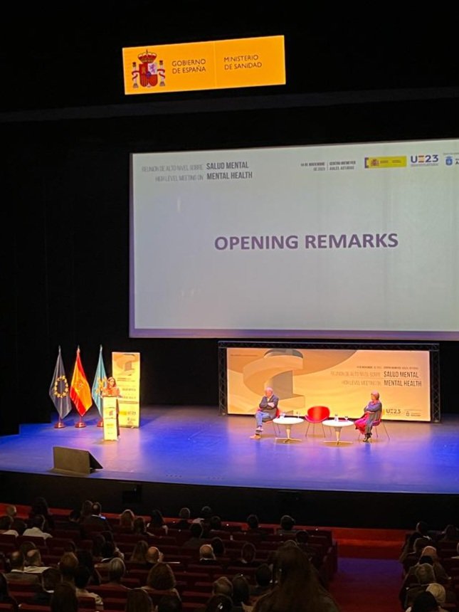 Silvia Calzón (@silvia_calzon) on Twitter photo Tras cinco meses dedicados a los retos que afronta la sanidad, hoy celebramos la última Reunión de Alto Nivel del <a href="/sanidadgob/">Ministerio de Sanidad</a> como parte de la @eu2023es. No podía ser un tema más idóneo, por crucial, que la #SaludMental, y en mejor escenario que el <a href="/CentroNiemeyer/">Centro Niemeyer</a> en #Avilés. Tras cinco meses dedicados a los retos que afronta la sanidad, hoy celebramos la última Reunión de Alto Nivel del <a href="/sanidadgob/">Ministerio de Sanidad</a> como parte de la @eu2023es. No podía ser un tema más idóneo, por crucial, que la #SaludMental, y en mejor escenario que el <a href="/CentroNiemeyer/">Centro Niemeyer</a> en #Avilés.