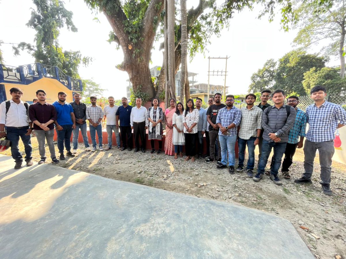 JJM_Assam's tweet image. Diving deep into Field Level Training with our dedicated Sectional Officers at Saikia Chuburi PWSS, under Tezpur Division No. I, Sonitpur, in the esteemed presence of ACE, PHE, and NAZ.

#FieldLevelTraining #JJMAssam #JalJeevanMission #assam