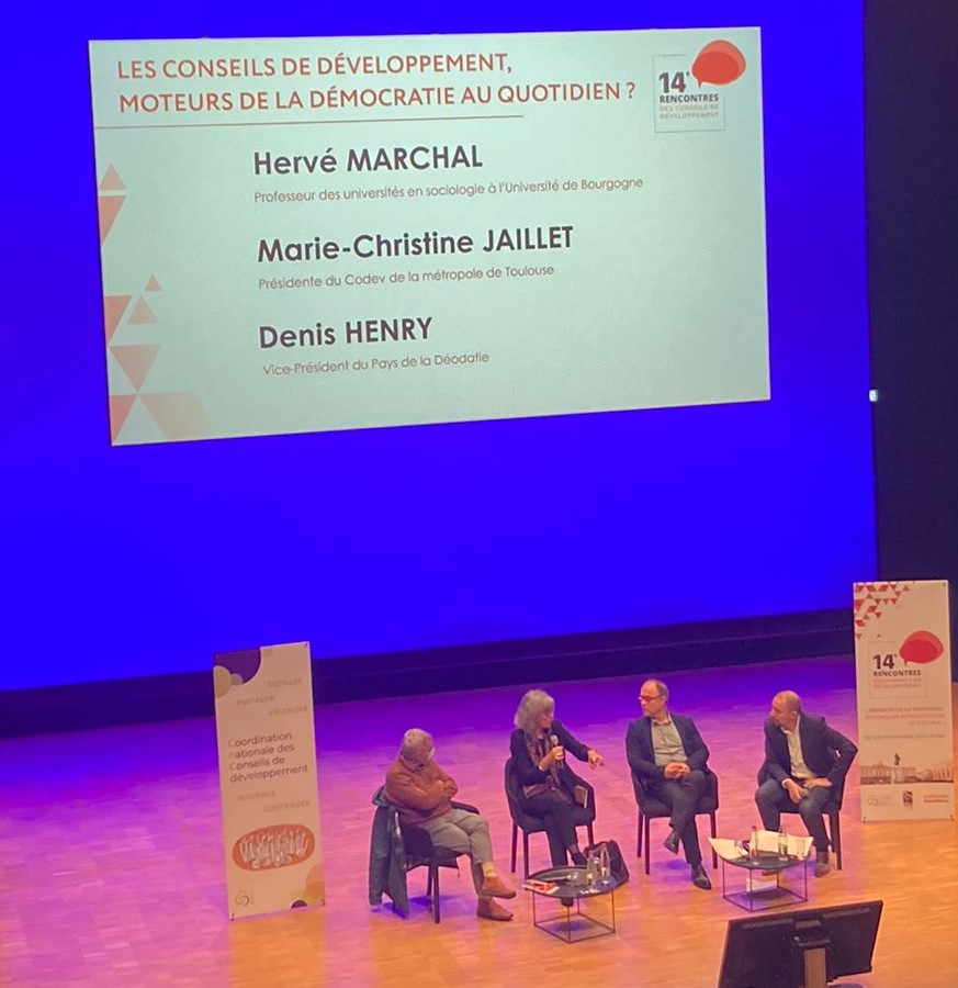 "Les Codevs ne sont pas l'alpha et l'oméga de la participation mais ils font leur part, expérimentent des modes d'actions nouveaux et sont des lieux de démocratie délibérative"
<a href="/CoordNatCD/">CNCD</a>