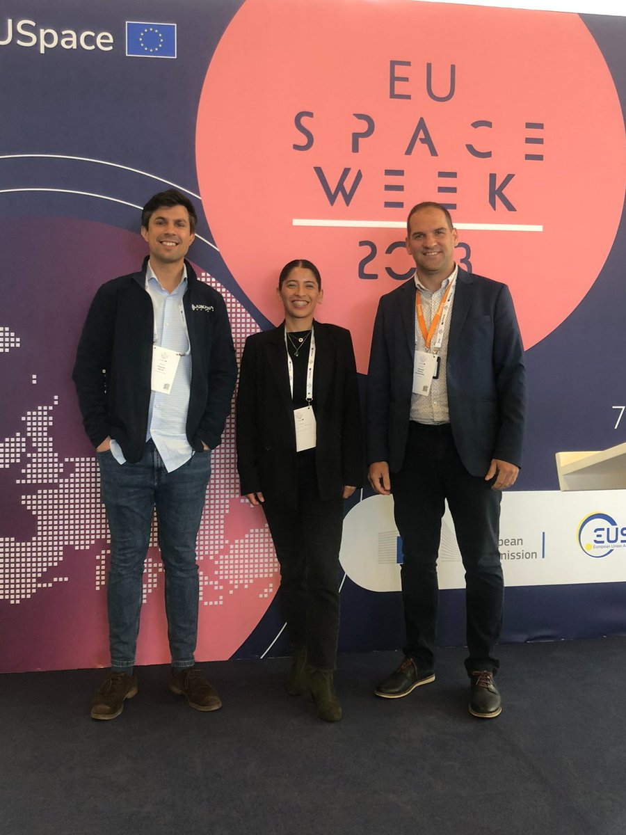 aerocv_'s tweet image. Estuvimos en la #EUSpaceWeek 🚀

En la Comunidad Valenciana también apostamos por el #SectorEspacial, y durante esta semana entidades de la región participaron activamente en la #SemanadelEspacio de Sevilla.