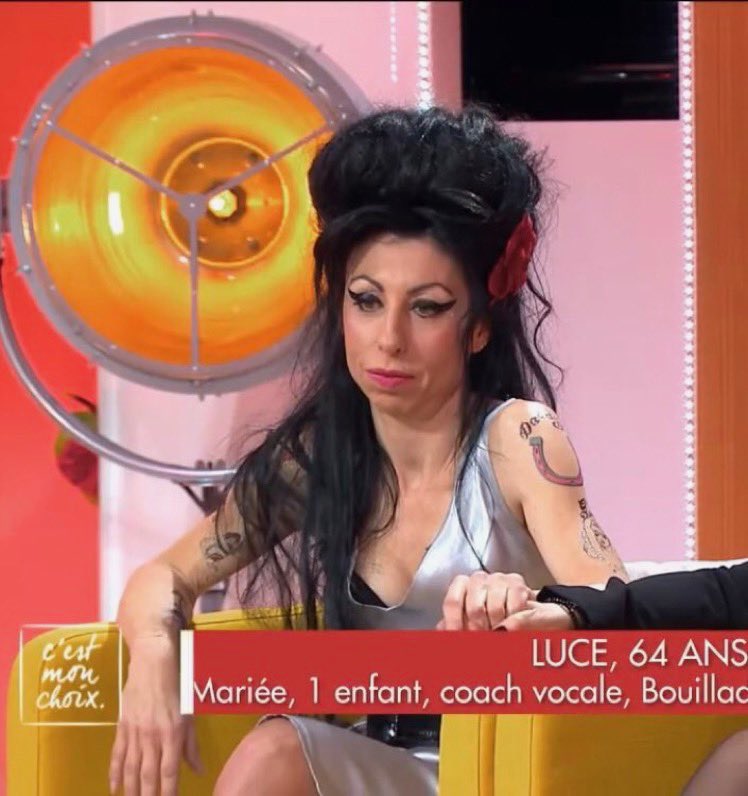 EnzoCamping's tweet photo. on est qu’à la moitié de novembre (le pire mois de l’année) pitié sortez moi de là https://t.co/o6eDGUWL6o