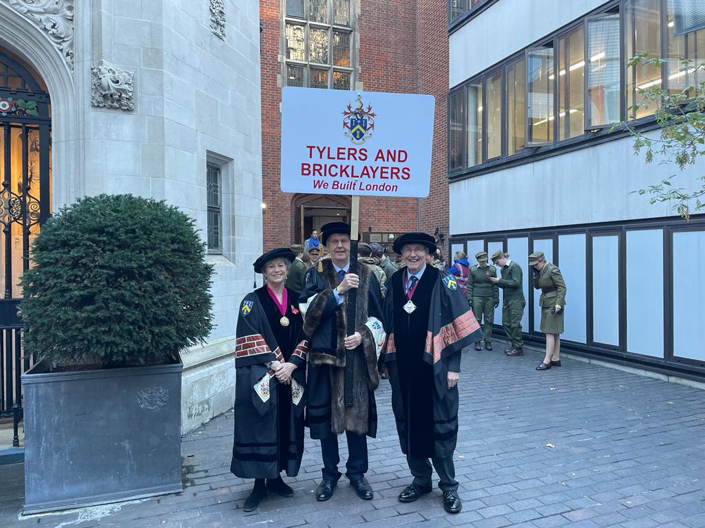 Ts_and_Bs's tweet image. More photos from the Lord Mayor's Show...