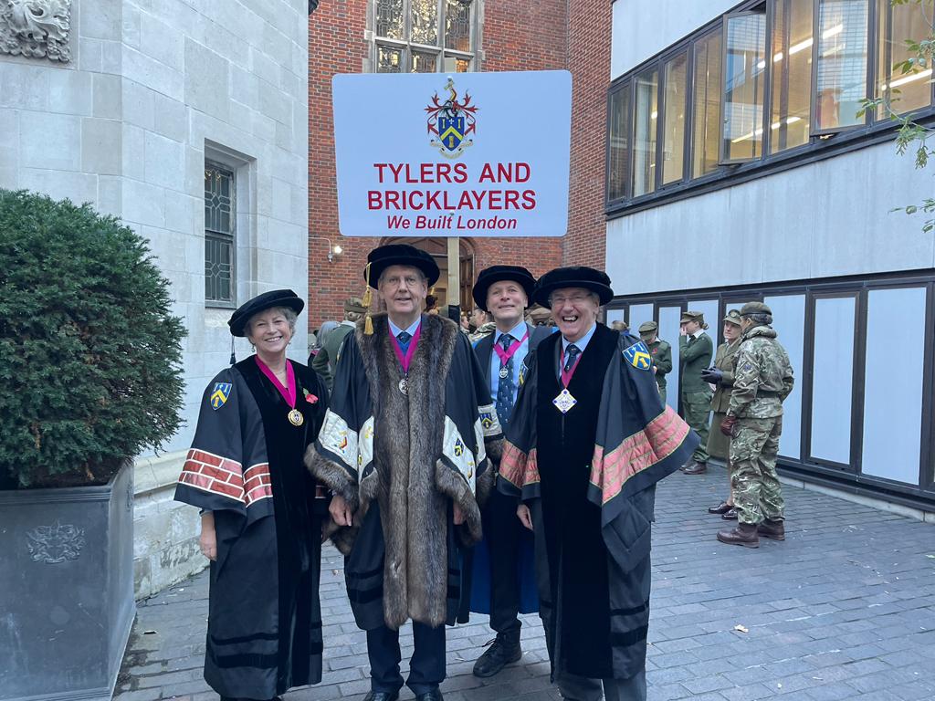 Ts_and_Bs's tweet image. More photos from the Lord Mayor's Show...