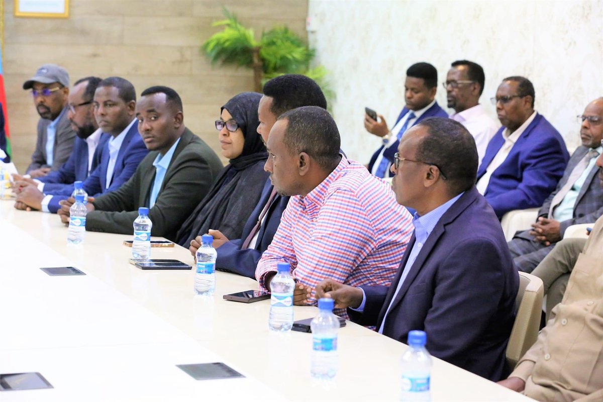 Today.I had a meeting in Baidoa with the Deputy Prime Minister of FGS and his delegation, including UNOCHA Somalia, humanitarian agencies, and SoDMA Director. Emphasized the importance of their involvement in providing assistance to the individuals impacted by the floods.