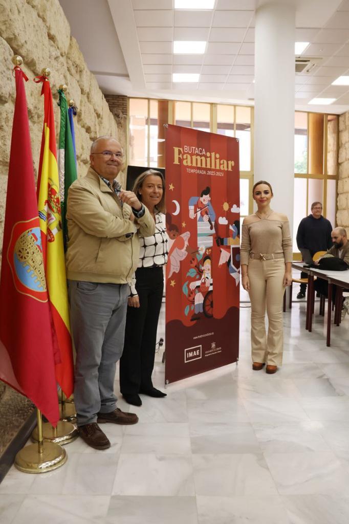 ayuncordoba_es's tweet photo. 🎼 Esta mañana hemos presentado los conciertos didácticos del ciclo #ButacaFamiliar para la temporada 2023 - 2024.
👩‍👦 Programación destinada al público familiar y escolar que tiene lugar en los Teatros Públicos de Córdoba. 
ℹ Podéis encontrarlo en https://t.co/Ni6dN1Vpt6 https://t.co/ooPUoNKV1u