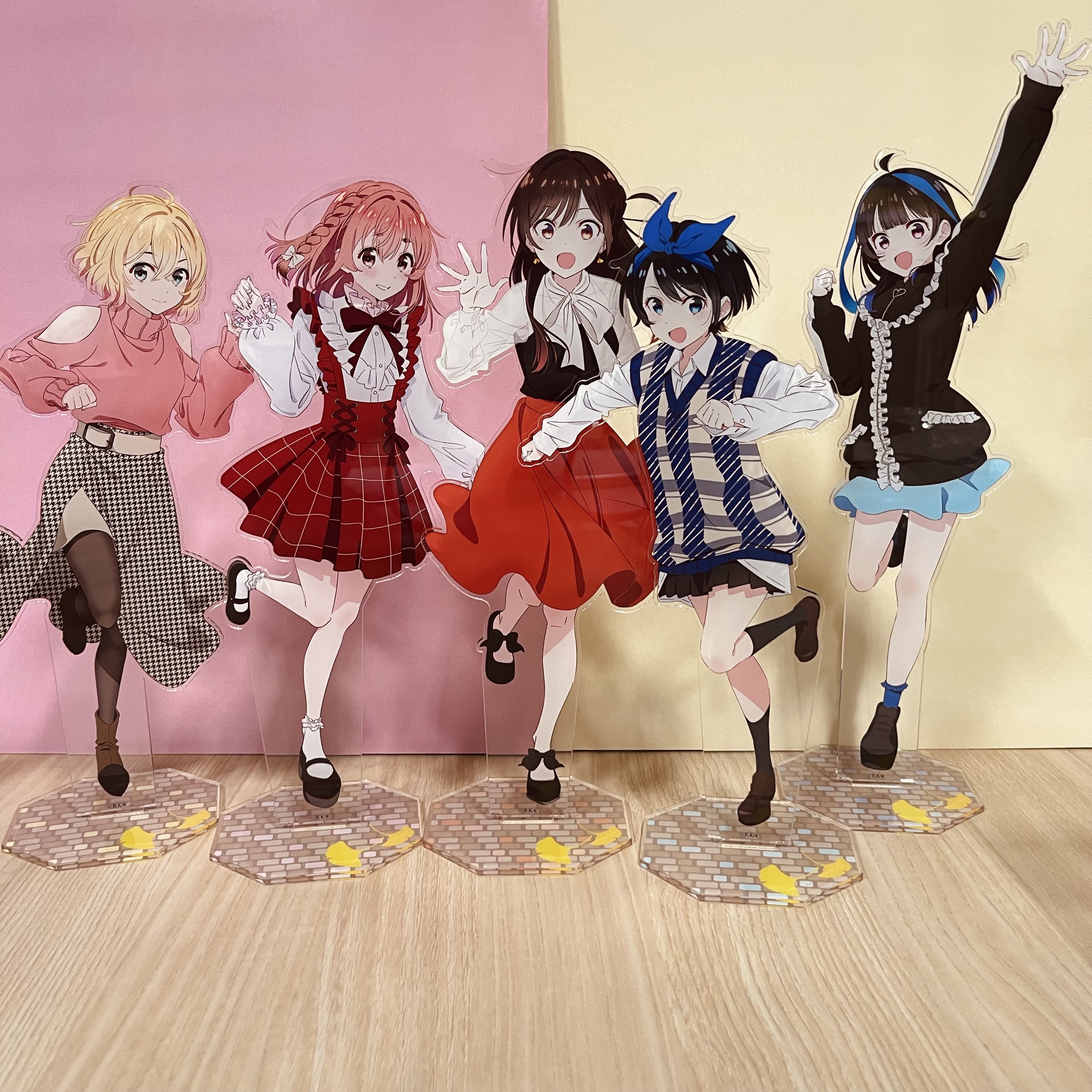 彼女、お借りします」展 DISCOVER【公式】 (@kanokari_TAC) / X
