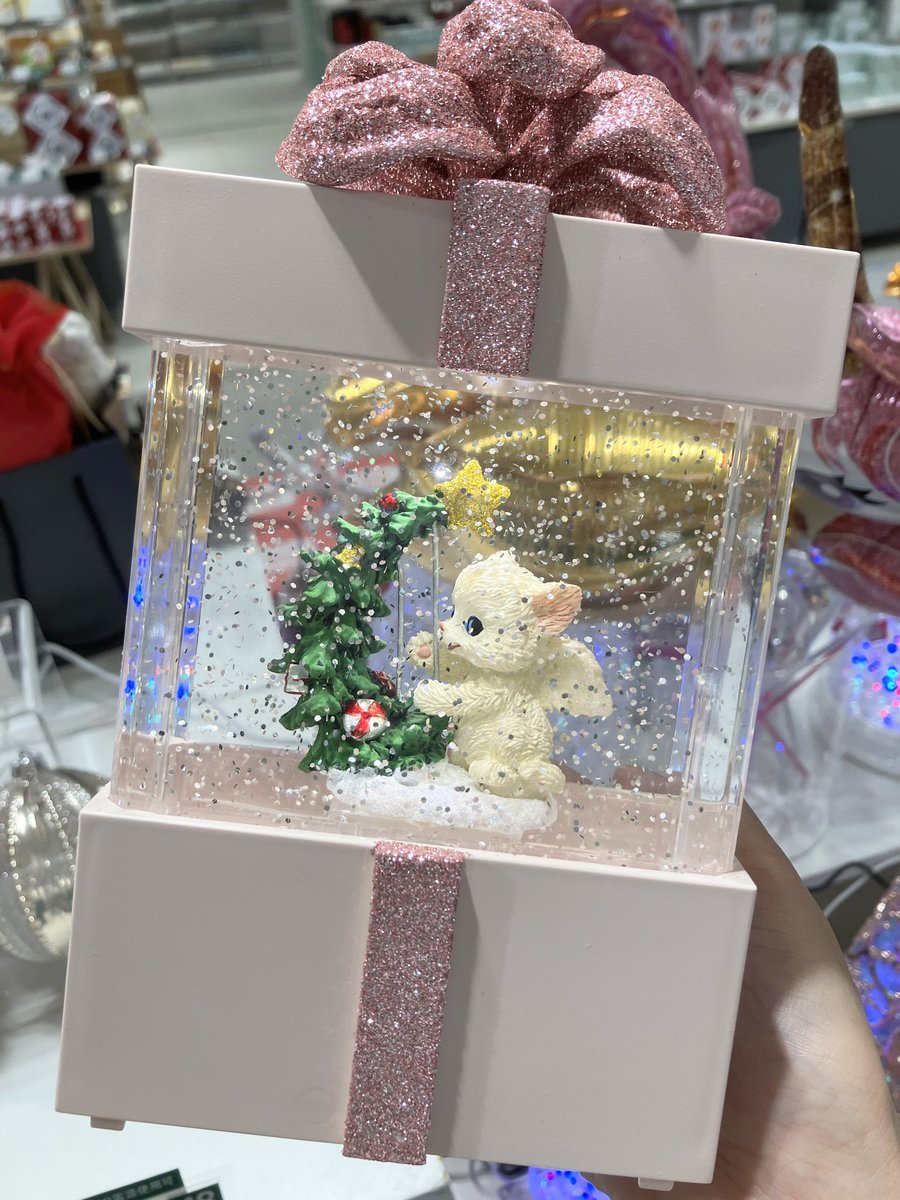 シャドーボックス完成品 スノーフェアリー⑅︎◡̈︎* きらきらラメとネコがキュートなスノードーム👼🩷 単三電池orUSB電源で
