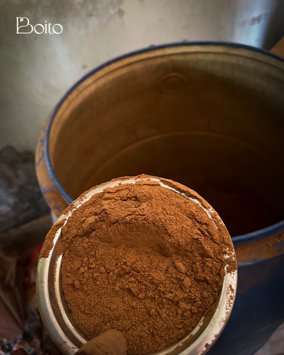 boito_in's tweet photo. // colours of the majestic Aal tree

Mirgan community relies on the aal tree for dyeing of yarn used for Kotpad handloom. A small portion of their roots is taken and ground into fine powder for the dyebath.

The Kotpad Weavers Cooperative Society was founded in 1956. https://t.co/9uGBju3HJ6