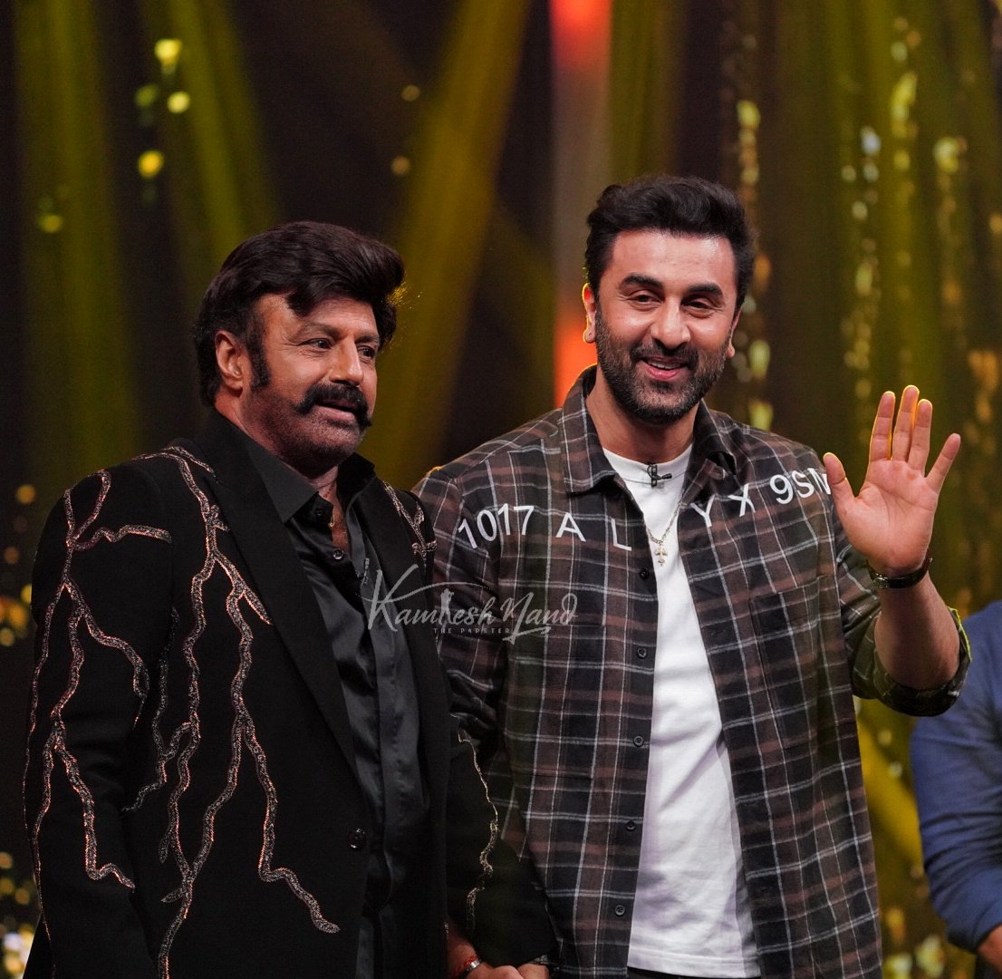 God of masses #NandamuriBalakrishna n Bollywood superstar #RanbirKapoor snapped on the sets of #unstoppable2 for #ANIMAL promotions in Hyderabad 

#ranbirkapoorfans 
#rk