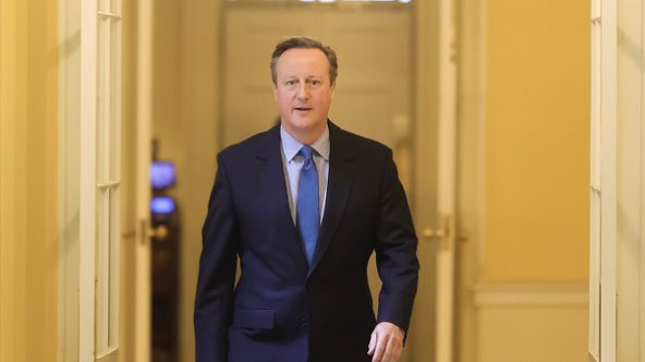 Gib1Wayne's tweet image. Irrespective if he’s any good or not or by making him a Lord it’s all above board, he’s not been an elected MP since 2016. Not 1 person in the UK voted for him, to sit in parliament, be in govt, be able to join the cabinet, let alone hold the post of foreign secretary 🤔 #Wibble