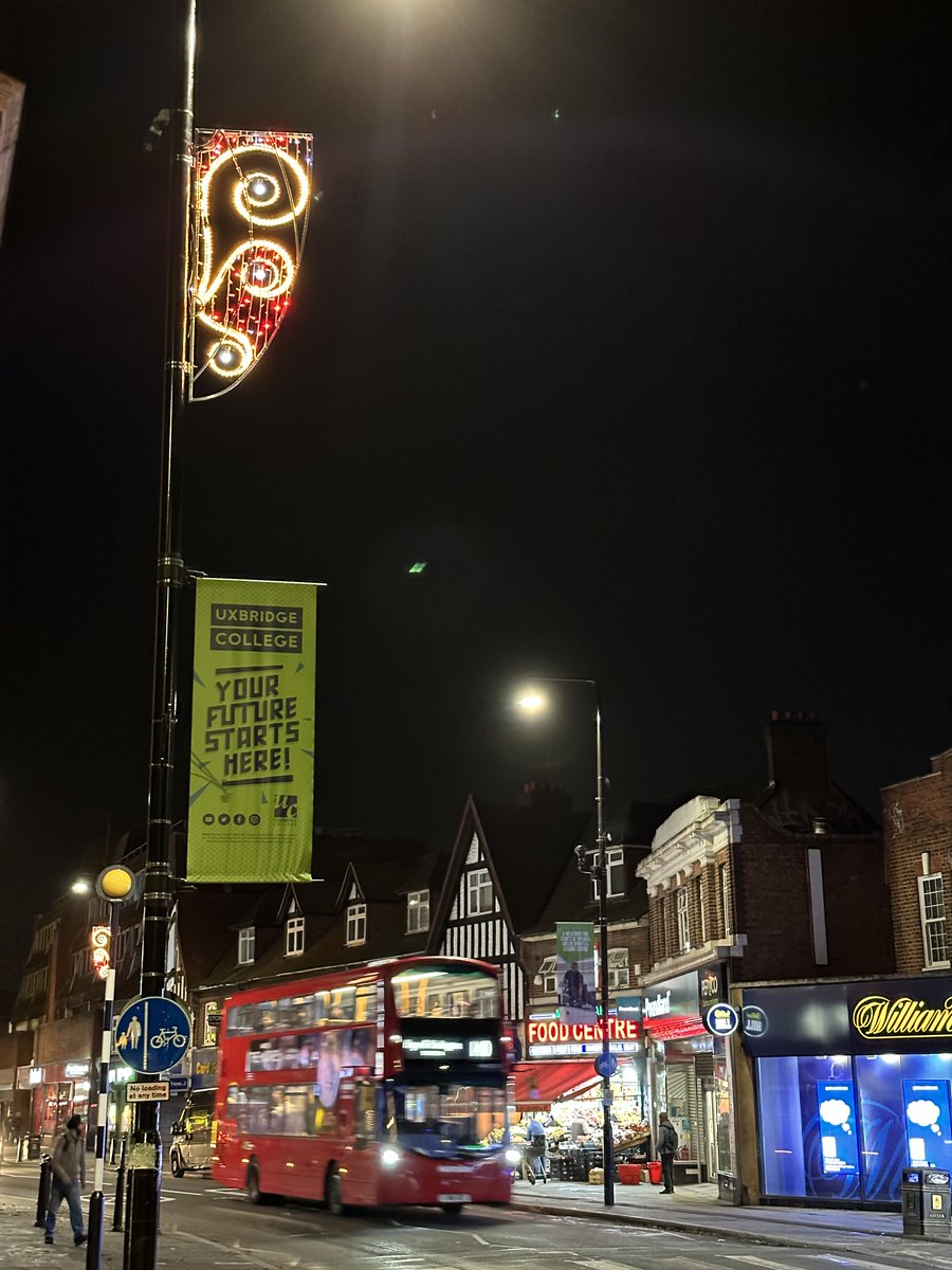 St. Anselm’s, Hayes tweet media