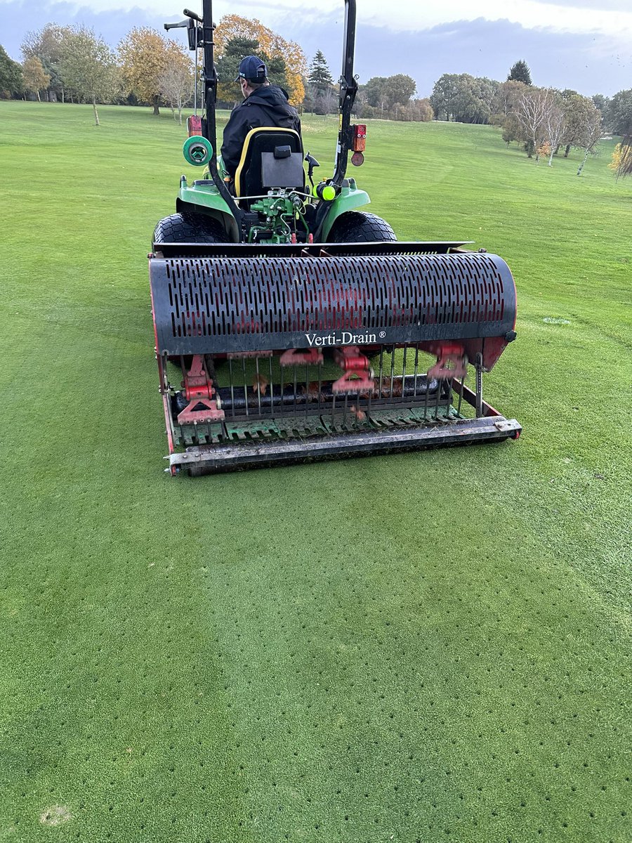We go again <a href="/ShootersHillGC/">Shooters Hill GC</a> keeping the surfaces reasonably as dry as we can!! <a href="/RedeximUK/">Redexim UK</a> still going strong and always a great finish!!! #punchingholes #TrustTheProcess #Apprenticeship