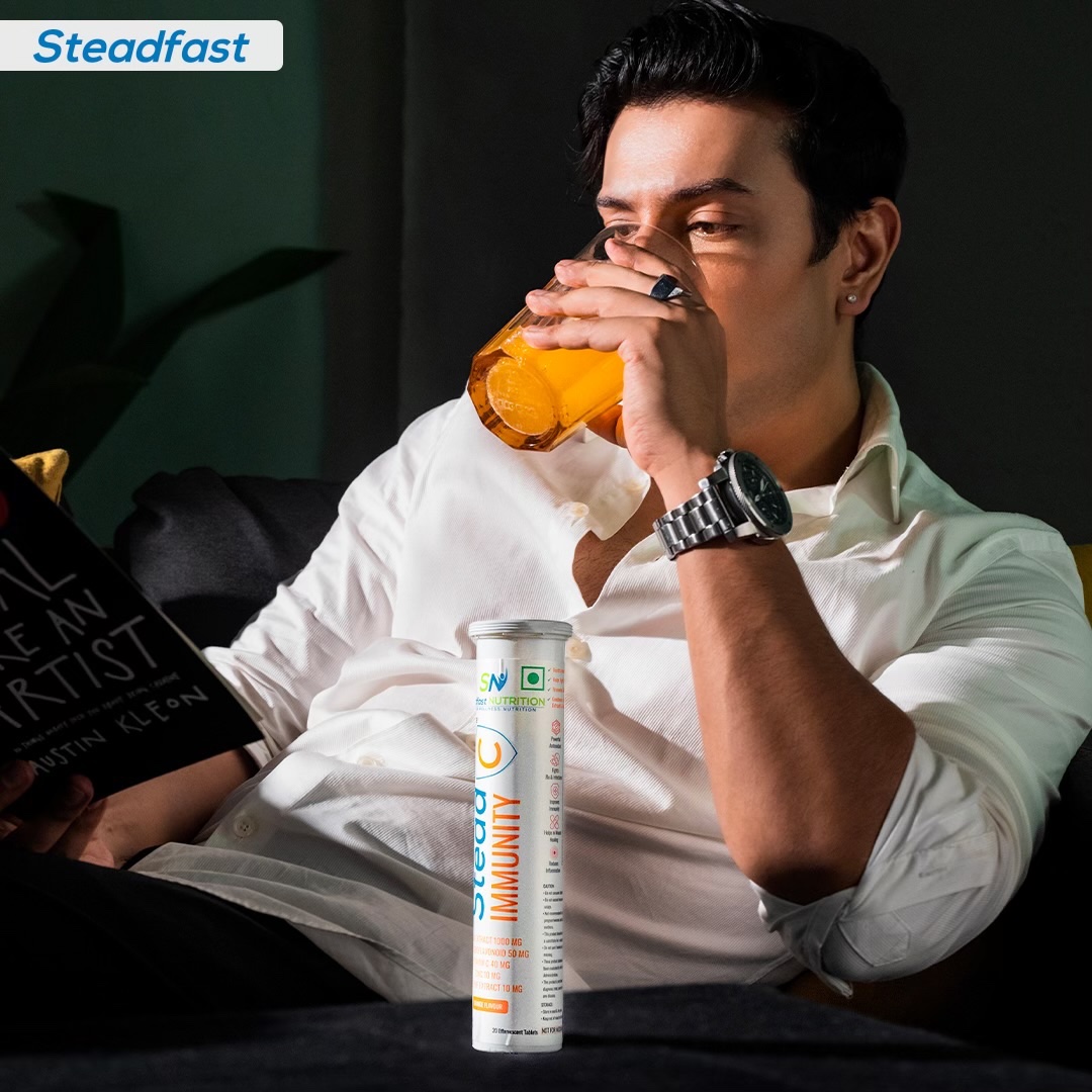 sn_premium's tweet image. Don't let the winter strike your immunity cord and create havoc. Get Steadfast's SteadC to embark on a journey towards healthy living.🛡️❄️

Shop now: bit.ly/3OWvoMs 🛒

#SteadfastNutrition #ImmunityBooster #WellnessRange #Supplements  #Immunity #Health #wellness