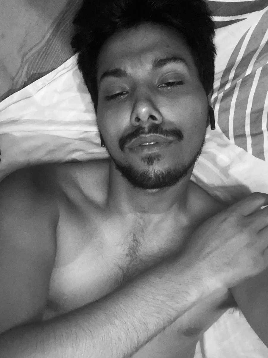 F4cundoook's tweet photo. A mimir💤😴💤🥱 https://t.co/CQT8UHPxgi