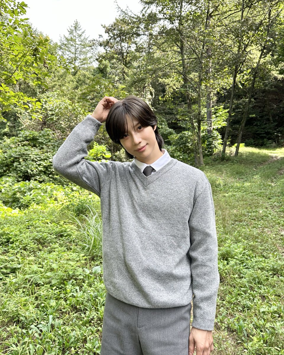 SHINee's tweet photo. 🐣🌿🩶

EP.01 ➫ https://t.co/LeN4VfK0e2 
EP.02 ➫ https://t.co/nV2BpYbzKD 
EP.03 ➫ https://t.co/eO7pBLxLMV  

#TAEMIN #태민 #SHINee #샤이니
#Guilty #TAEMIN_Guilty
#Behind https://t.co/Cs8IDsVwYZ