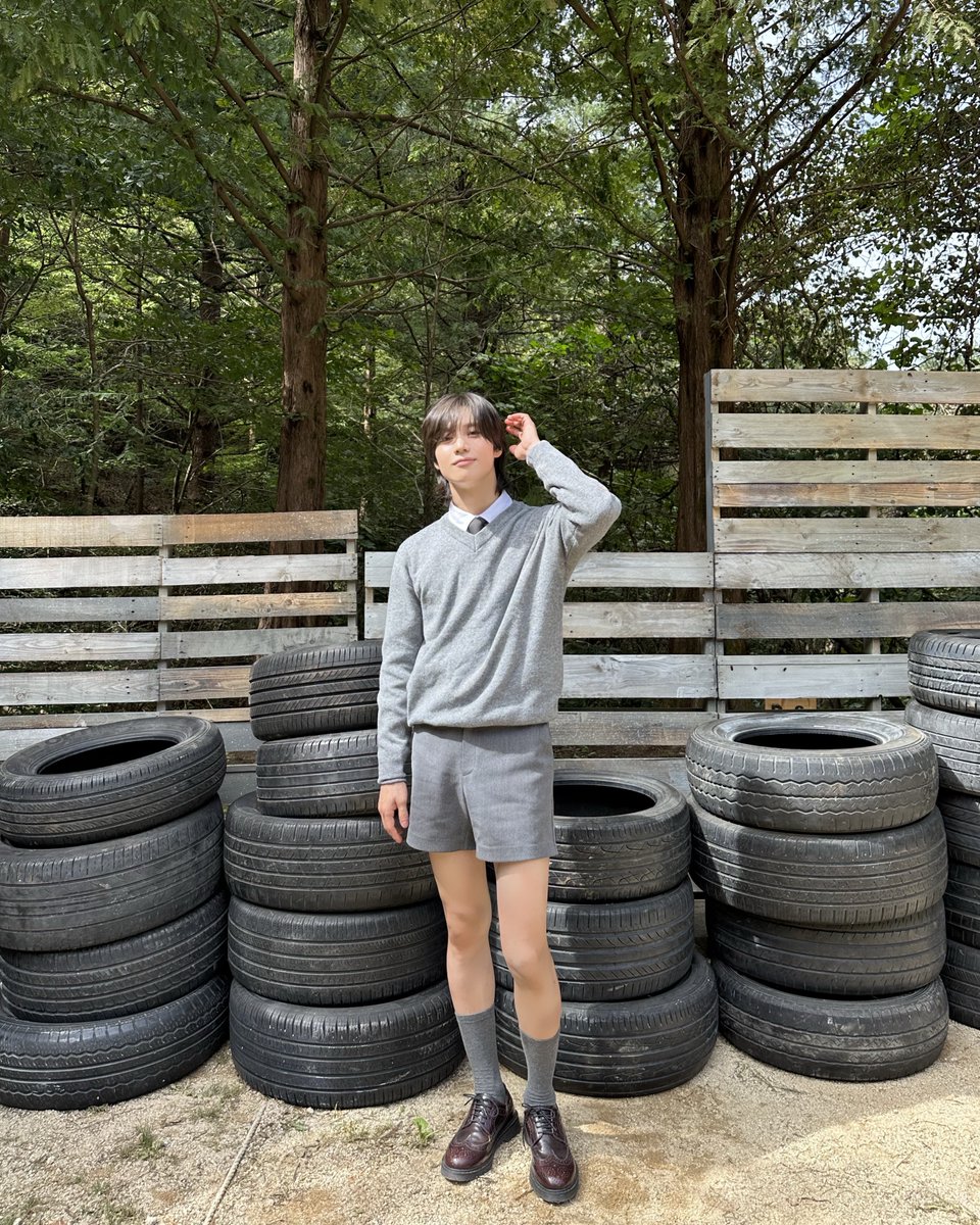 SHINee's tweet photo. 🐣🌿🩶

EP.01 ➫ https://t.co/LeN4VfK0e2 
EP.02 ➫ https://t.co/nV2BpYbzKD 
EP.03 ➫ https://t.co/eO7pBLxLMV  

#TAEMIN #태민 #SHINee #샤이니
#Guilty #TAEMIN_Guilty
#Behind https://t.co/Cs8IDsVwYZ