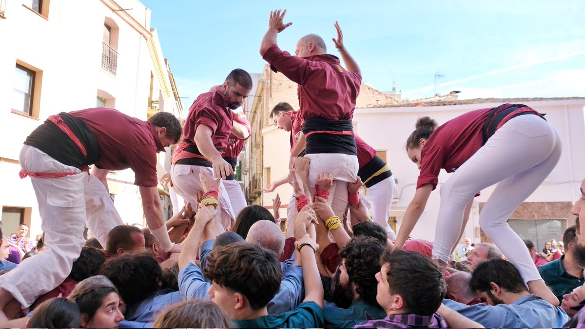 capgiratscdv's tweet photo. Quin final de temporada!🔥 Segona millor actuació de la història capgirada!!! #3d7 #4d7 #5d6 https://t.co/IdV6Adv465