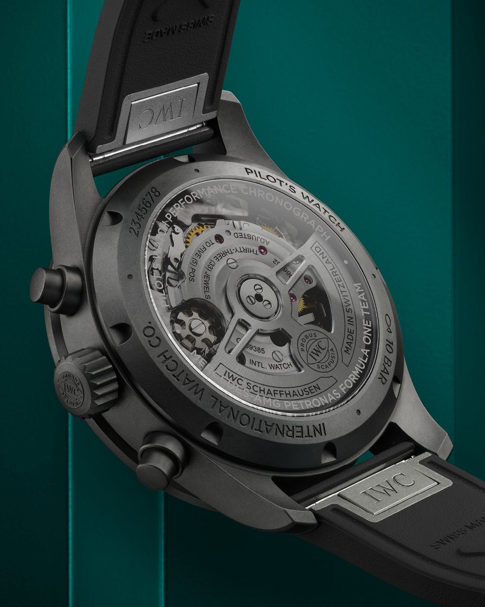 With a shared passion for precision and innovation, the Pilot's Watch Performance Chronograph 41 @MercedesAMGF1 Team (Ref. IW388306) combines superior technical expertise with advanced materials. #PerformanceChronograph I #TheReference