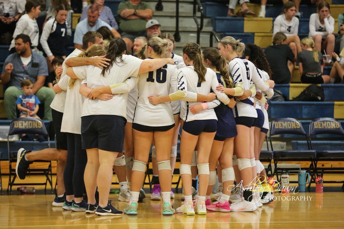GOOD LUCK to the CHS Volleyball Team in their STATE SEMIFINAL game vs. Hidden Valley tonight!   

Game time is 7:00 pm @ HV!    We hope to see you there!

GO BIG BLUE!!!