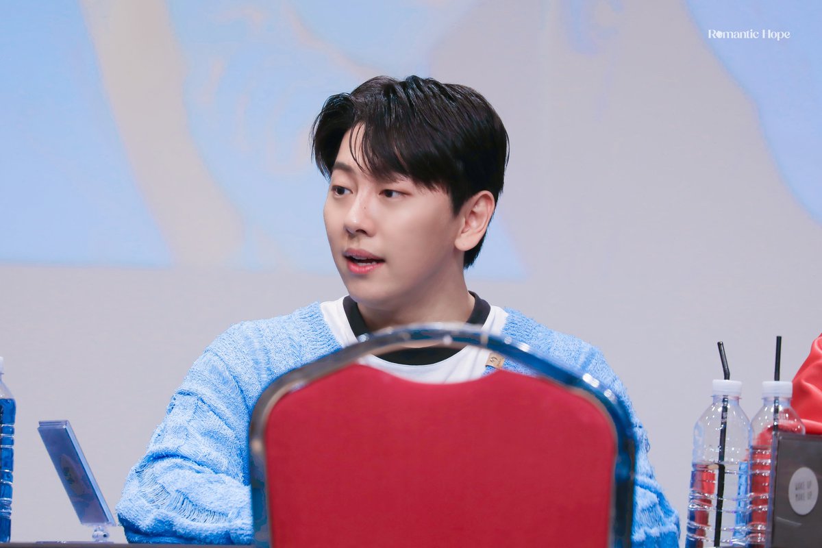 RomanticHope_'s tweet photo. 231112 사운드웨이브 엠비셔스 팬싸인회 #노태현

😋💞 https://t.co/TsuvLauHrw