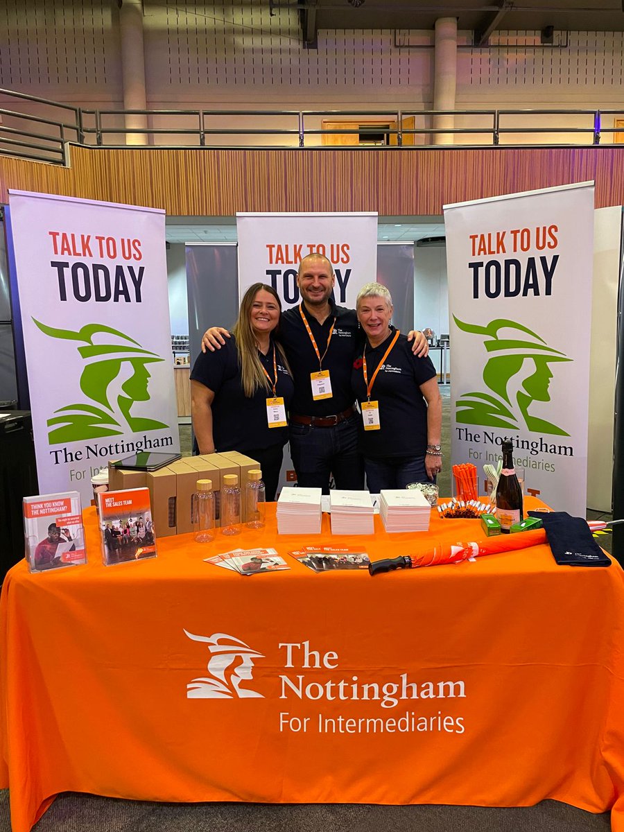 Some of our amazing team at last week's #MAE event in Birmingham 👏