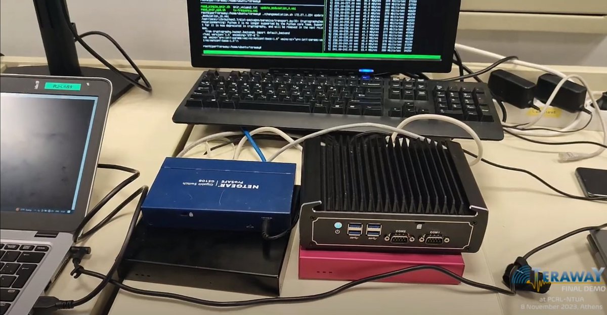 👉 #LiveDemo | Real-time P2P wireless link at 120 GHz (up to 32 QAM, 1.6 Gbaud) integrated in the 5G network

🎥 Watch the #live #Demo 

🔗 youtu.be/9k3I-UR7dI4?si…

#PICs #PhotonicTHzemittersreceivers #mmWaveTHztransceivers #opticalfrequencycombgenerationandinjectionlocking
